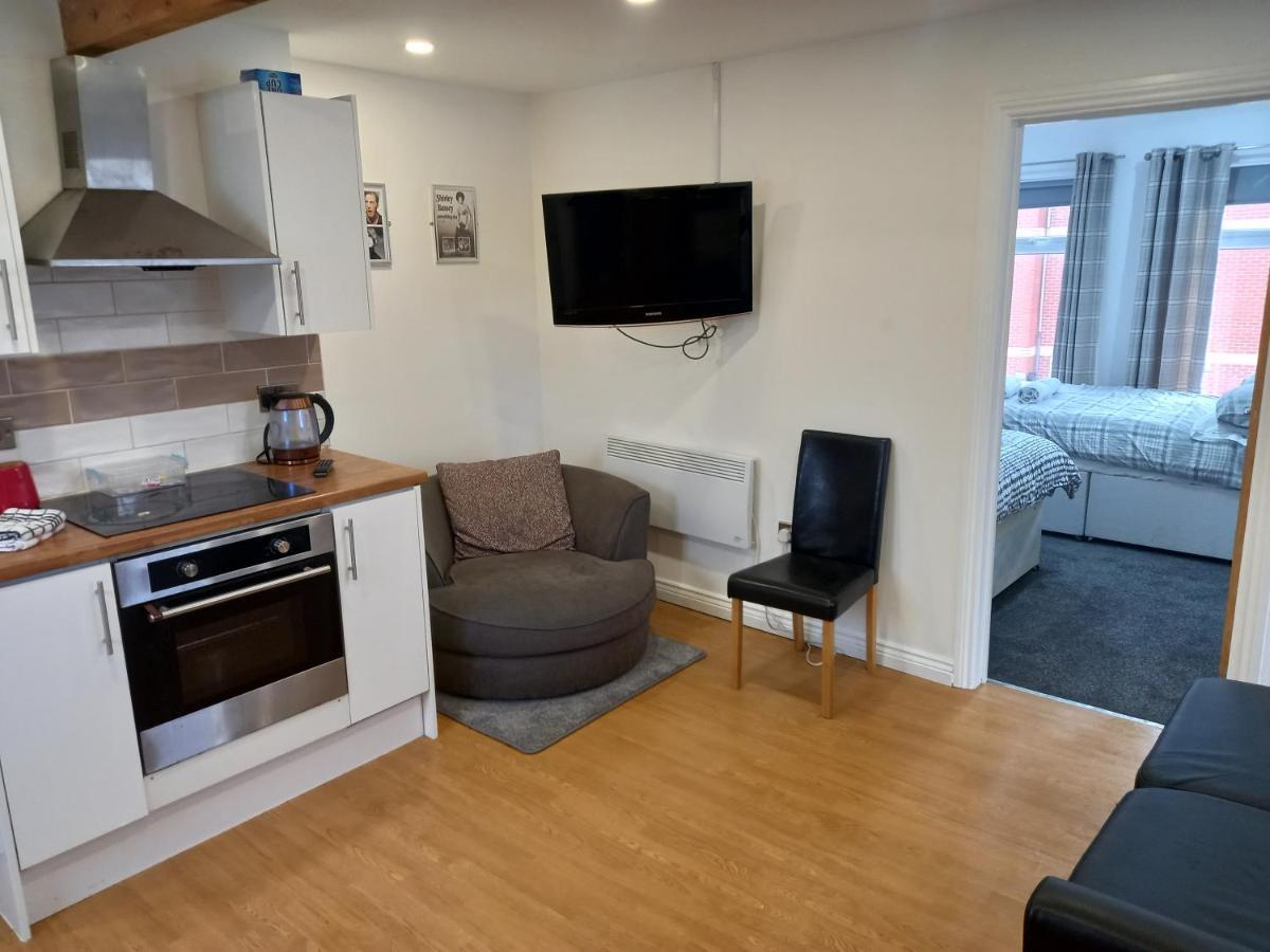 Apartment With Roof Terrace Close To City Centre Cardiff Dış mekan fotoğraf