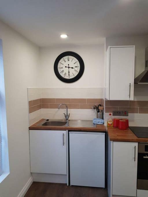 Apartment With Roof Terrace Close To City Centre Cardiff Dış mekan fotoğraf